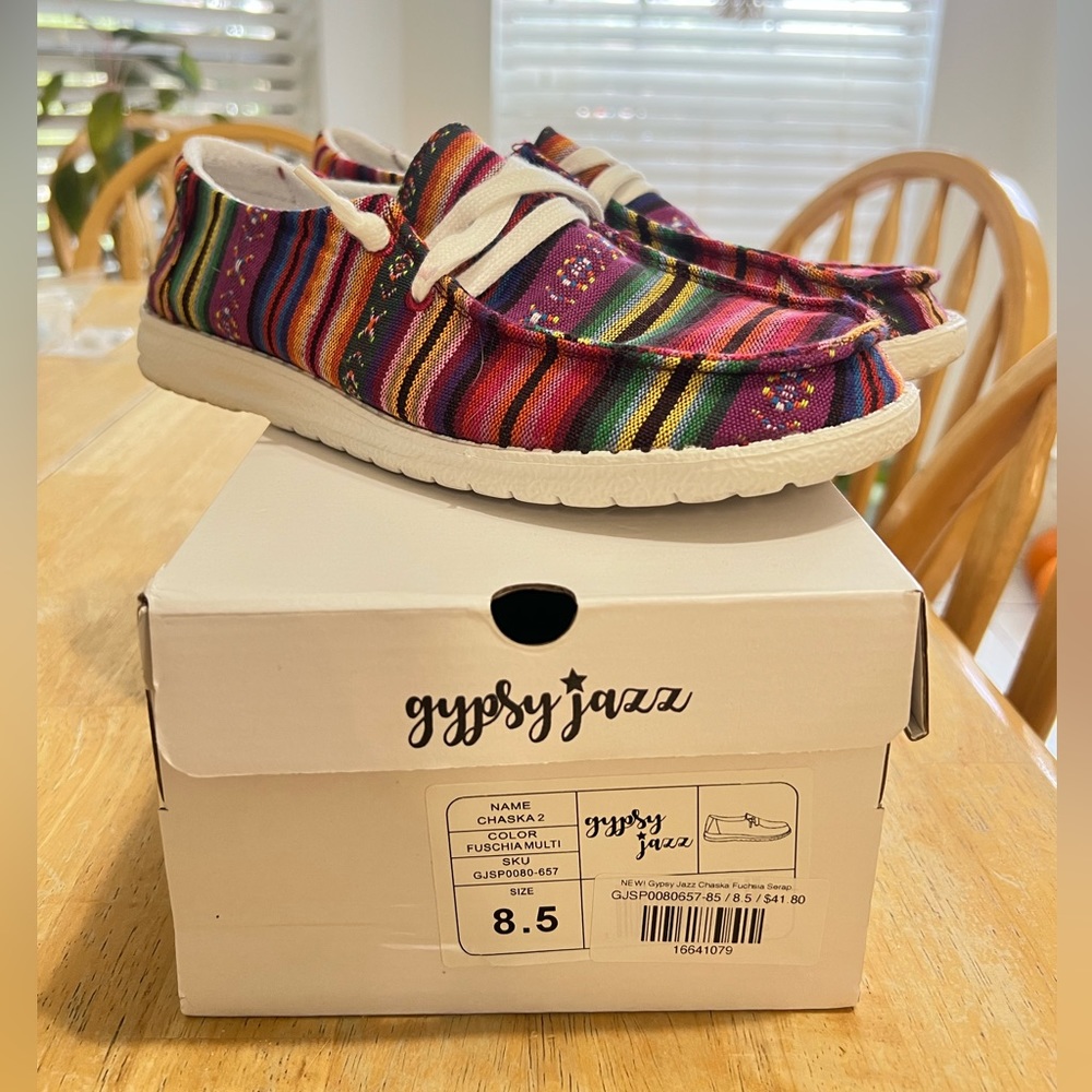 Gypsy Jazz Chaska - fuschia multi